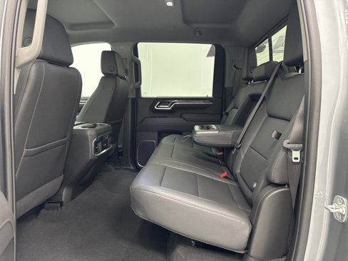 Used 2025 Chevrolet Silverado 2500 LTZ w/ Trail Boss Package image 28