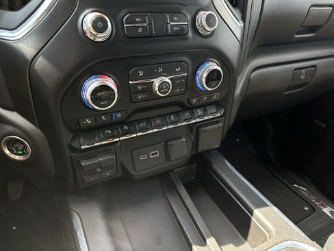 Used 2021 GMC Sierra 1500 AT4 w/ AT4 Premium Package image 26