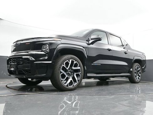 New 2025 Chevrolet Silverado EV RST image 42