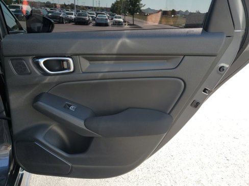 Used 2025 Honda Civic Sport image 33