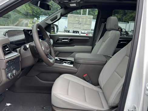 New 2025 Chevrolet Tahoe Z71 w/ Comfort Package image 8