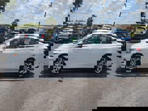 Used 2024 Chevrolet Malibu LT image 7
