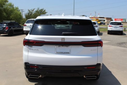 New 2026 Buick Enclave Sport Touring w/ Power Package image 4