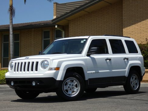 Used 2016 Jeep Patriot Sport image 16