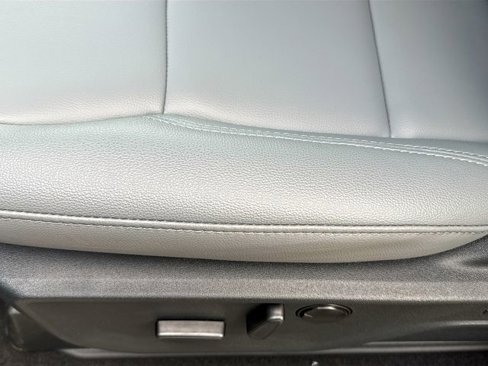 New 2025 Ford F150 Lightning Flash image 20