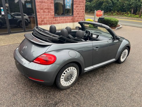 Used 2016 Volkswagen Beetle 1.8T S image 5