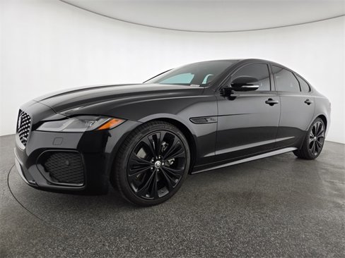 Certified 2024 Jaguar XF R-Dynamic SE image 27