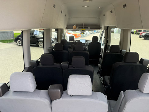 Used 2023 Ford Transit 350 XLT image 12