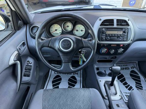 Used 2002 Toyota RAV4 2WD image 14