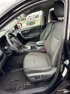 Used 2024 Toyota RAV4 XLE image 10