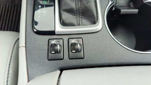 Used 2016 Toyota Highlander XLE image 21