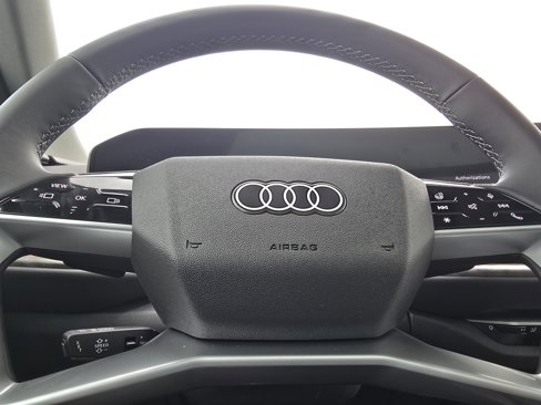 New 2025 Audi Q5 Premium image 23