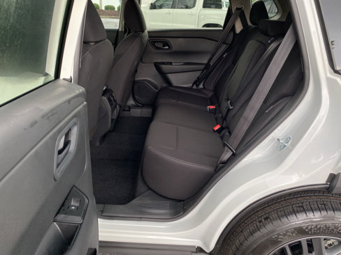 New 2026 Nissan Rogue S image 23