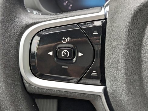 New 2026 Volvo XC60 B5 Plus w/ Protection Package Premier image 28