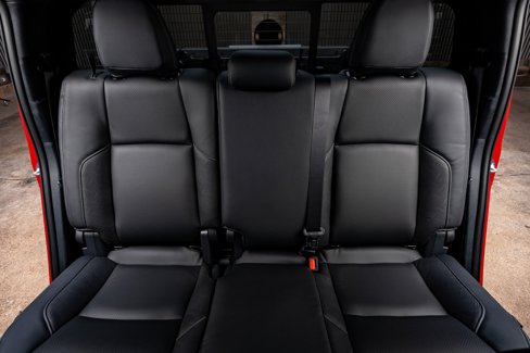 Used 2025 Toyota Tacoma SR5 image 34