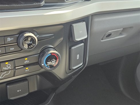 New 2026 Ford F350 4x4 Crew Cab Super Duty image 36