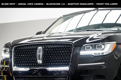 Used 2024 Lincoln Navigator Reserve w/ Monochromatic Package image 2