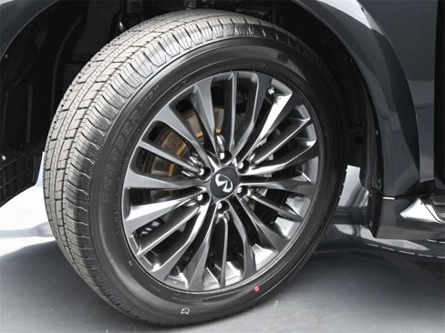 Used 2024 INFINITI QX80 Sensory image 26