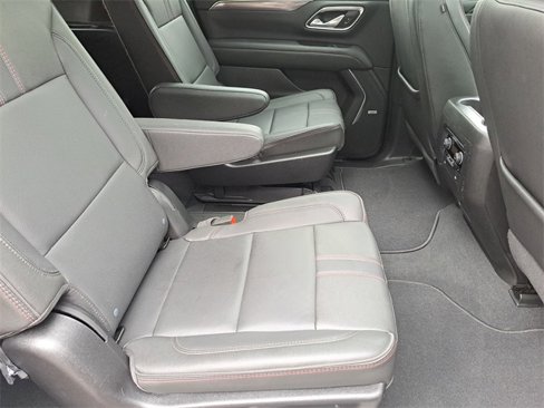 Used 2024 Chevrolet Suburban RST w/ Luxury Package image 26
