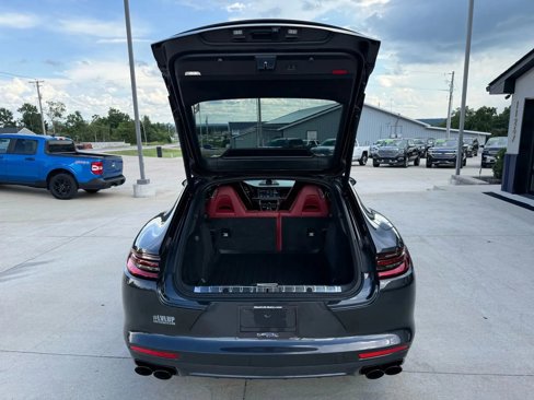Used 2018 Porsche Panamera 4S image 45