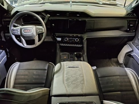Used 2025 GMC Sierra 2500 AT4X image 38