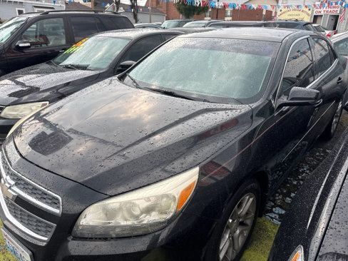 Used 2013 Chevrolet Malibu LT w/ Power Convenience Package image 2