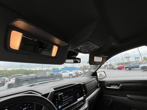 Used 2024 GMC Sierra 1500 SLT image 26