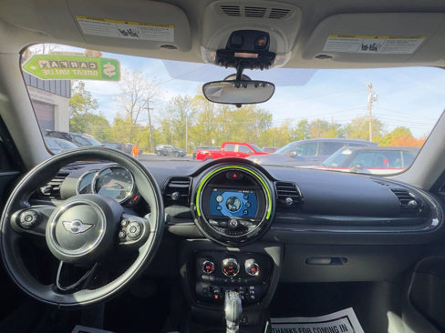 Used 2018 MINI Cooper Clubman image 15