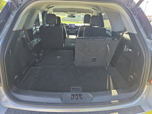 Used 2023 Ford Explorer Limited image 27