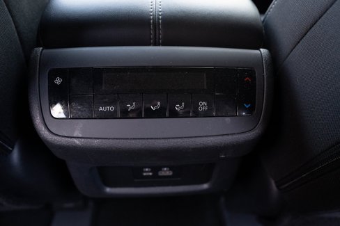 Used 2024 Nissan Pathfinder SV image 27