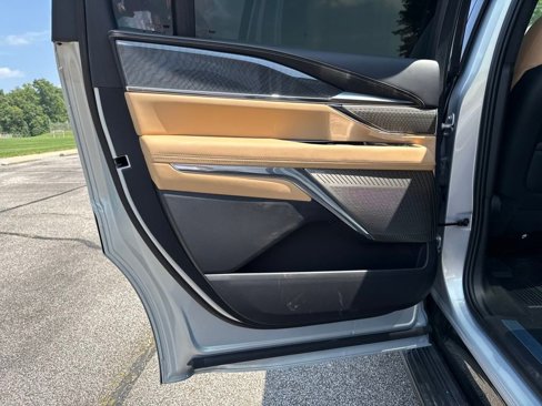 Used 2025 Cadillac Escalade IQ Sport 2 image 18