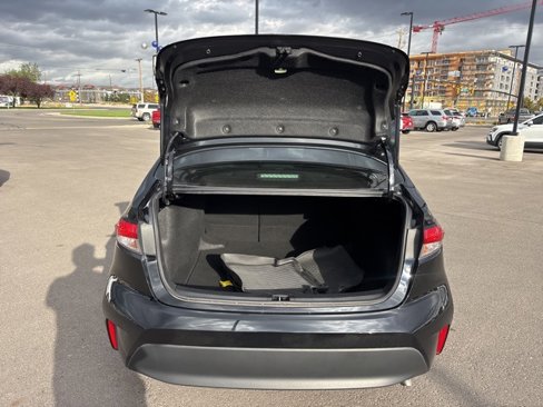 Used 2023 Toyota Corolla LE image 6
