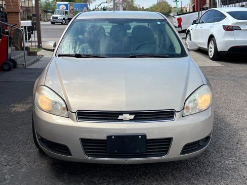 Used 2011 Chevrolet Impala LTZ image 2
