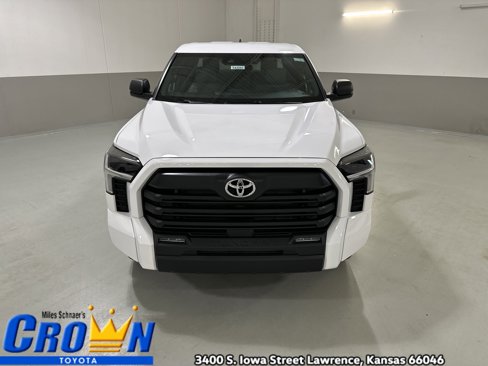 New 2026 Toyota Tundra SR5 image 3