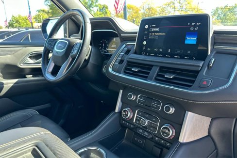 Used 2021 GMC Yukon SLT w/ SLT Luxury Plus Package image 20