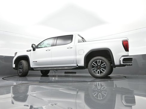 New 2026 GMC Sierra 1500 AT4 w/ Technology Package image 39