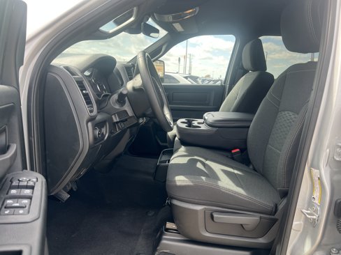 New 2026 RAM 3500 Tradesman image 15