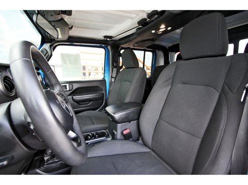 Used 2023 Jeep Gladiator Sport image 6