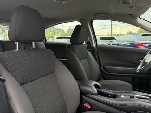Used 2020 Honda HR-V LX image 34