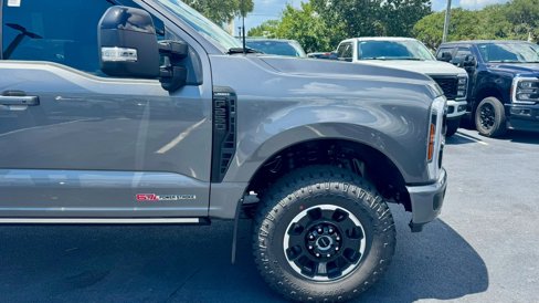 New 2025 Ford F250 Lariat w/ Lariat Ultimate Package image 3