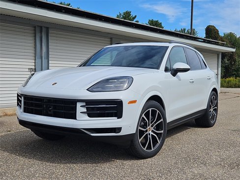 New 2026 Porsche Cayenne image 1