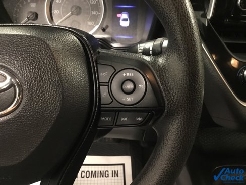 Used 2021 Toyota Corolla LE image 41