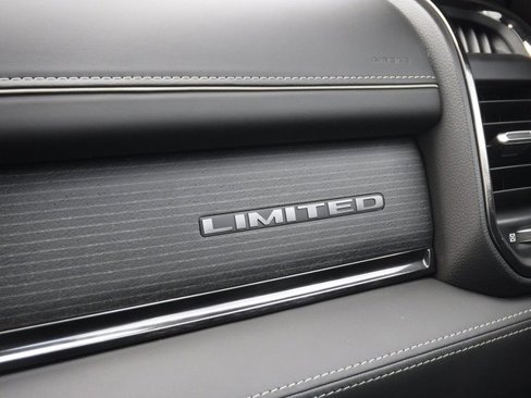 Certified 2024 RAM 1500 Limited image 32