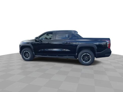 New 2026 Chevrolet Silverado EV Trail Boss image 5