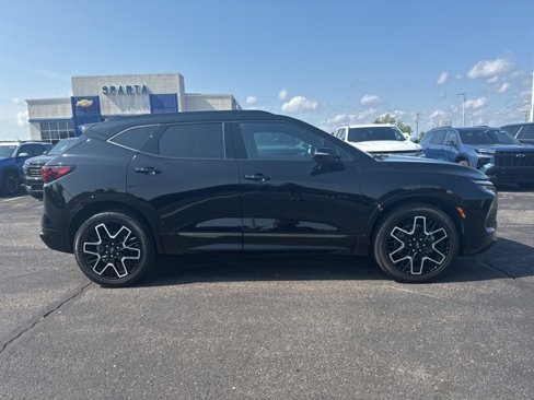 Used 2023 Chevrolet Blazer RS w/ Driver Confidence II Package image 2