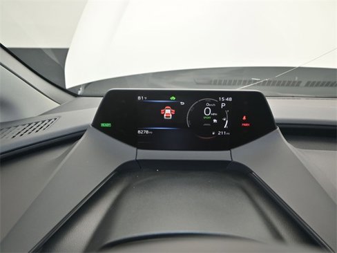 Used 2024 Toyota Prius LE image 6