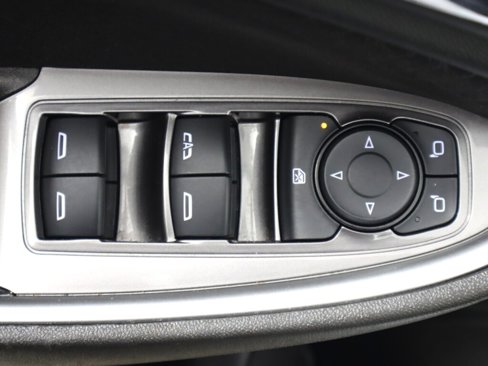 Used 2023 Chevrolet Malibu LT image 27