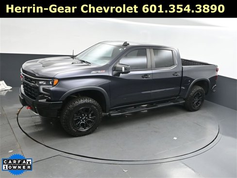 Used 2023 Chevrolet Silverado 1500 ZR2 w/ Technology Package image 33