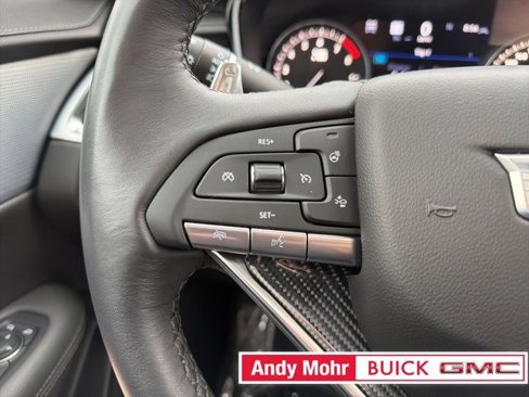 Used 2024 Cadillac XT6 Sport image 37