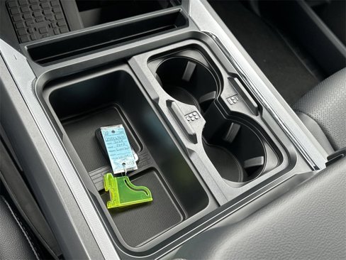 New 2025 Ford F250 Lariat image 21